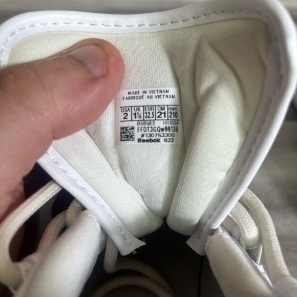 Reebok Question Mid Iverson Denver Nuggets Shoes Youth 2 Kids White Blue baller - Picture 7 of 7